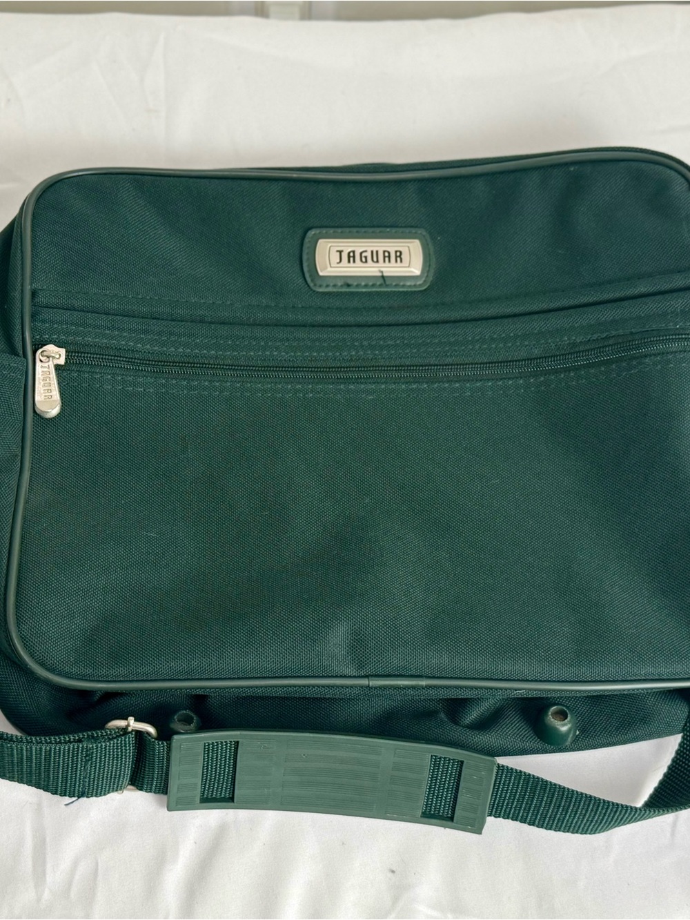 Vintage Jaguar Green Travel Bag Shoulder Carry On Retro Overnight Duffel